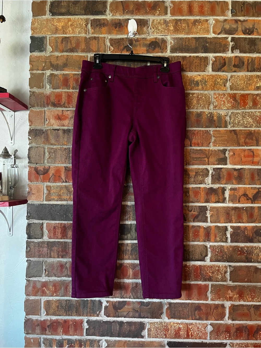 DG2 by Diane Gilman Women’s Stretch Purple Violet Denim Pull-On Jeans Size:12P